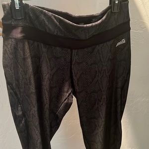 Black and grey leggings